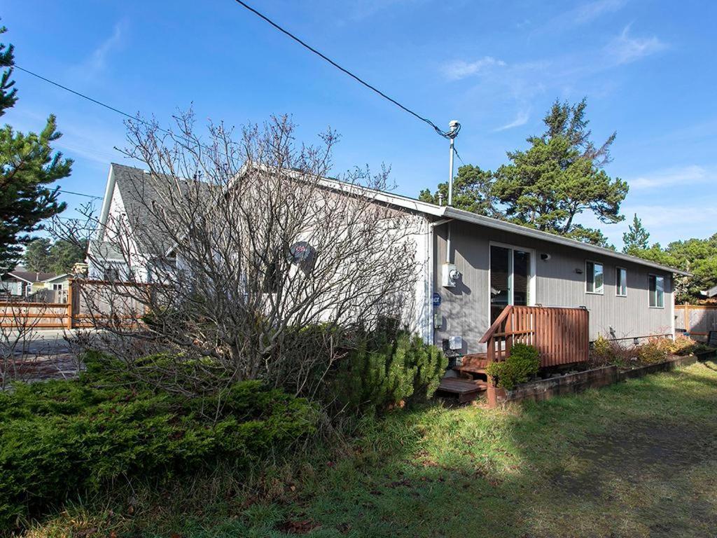 Family Tides In Seaside Villa Exterior photo